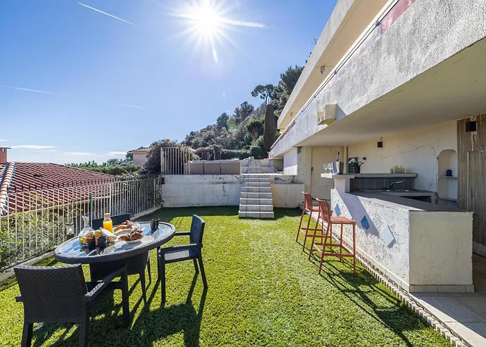 Bay Of Angels By Ecoflats