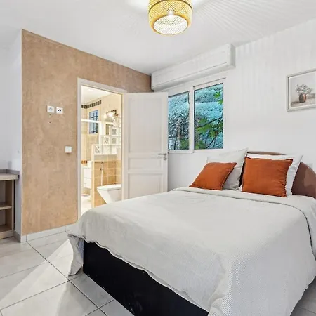 Bay Of Angels By Ecoflats